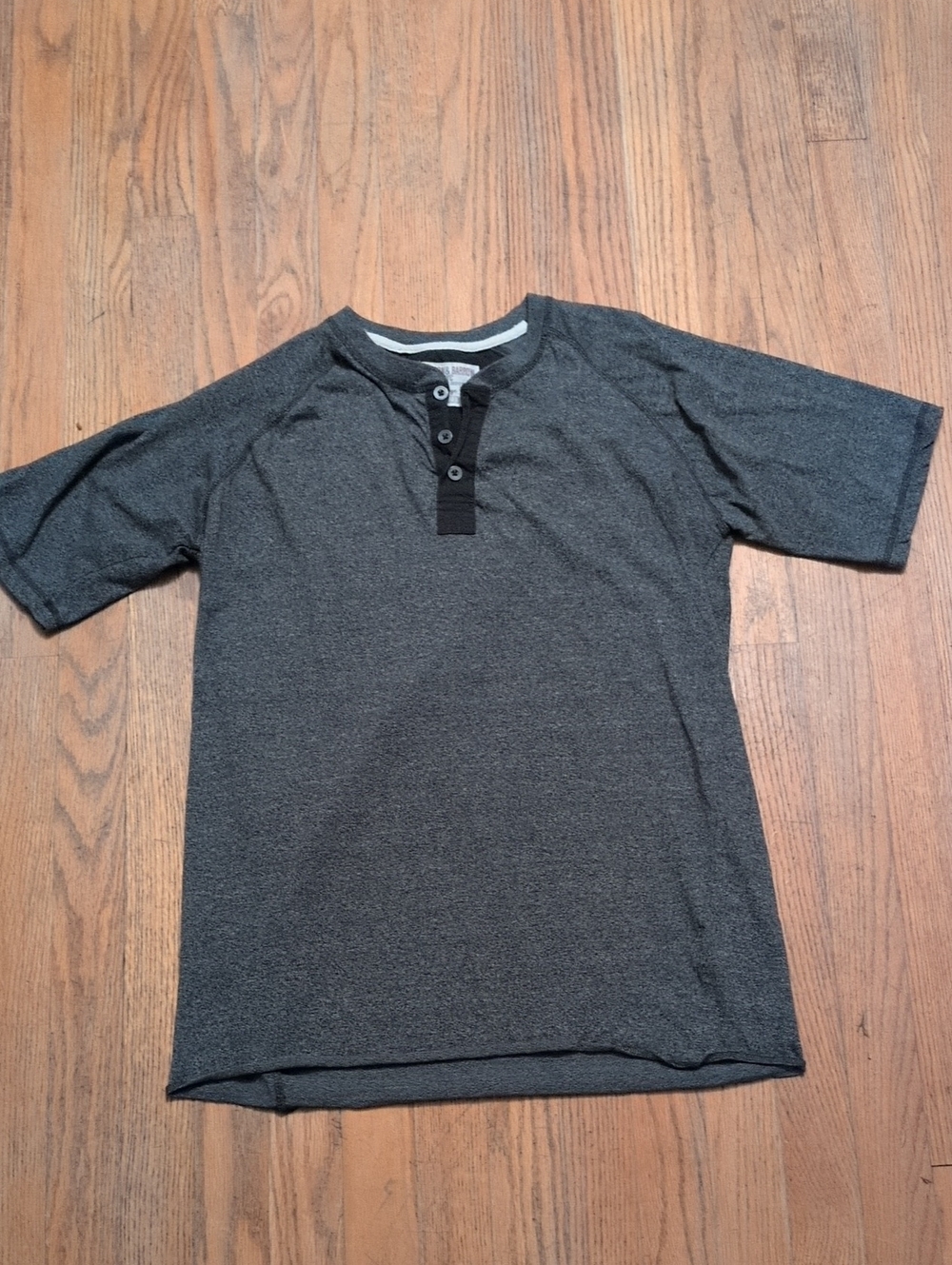 Short-Sleeve Dark Gray Henley Tee with Button Placket